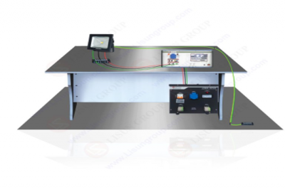 How do surge generators perform surge immunity tests